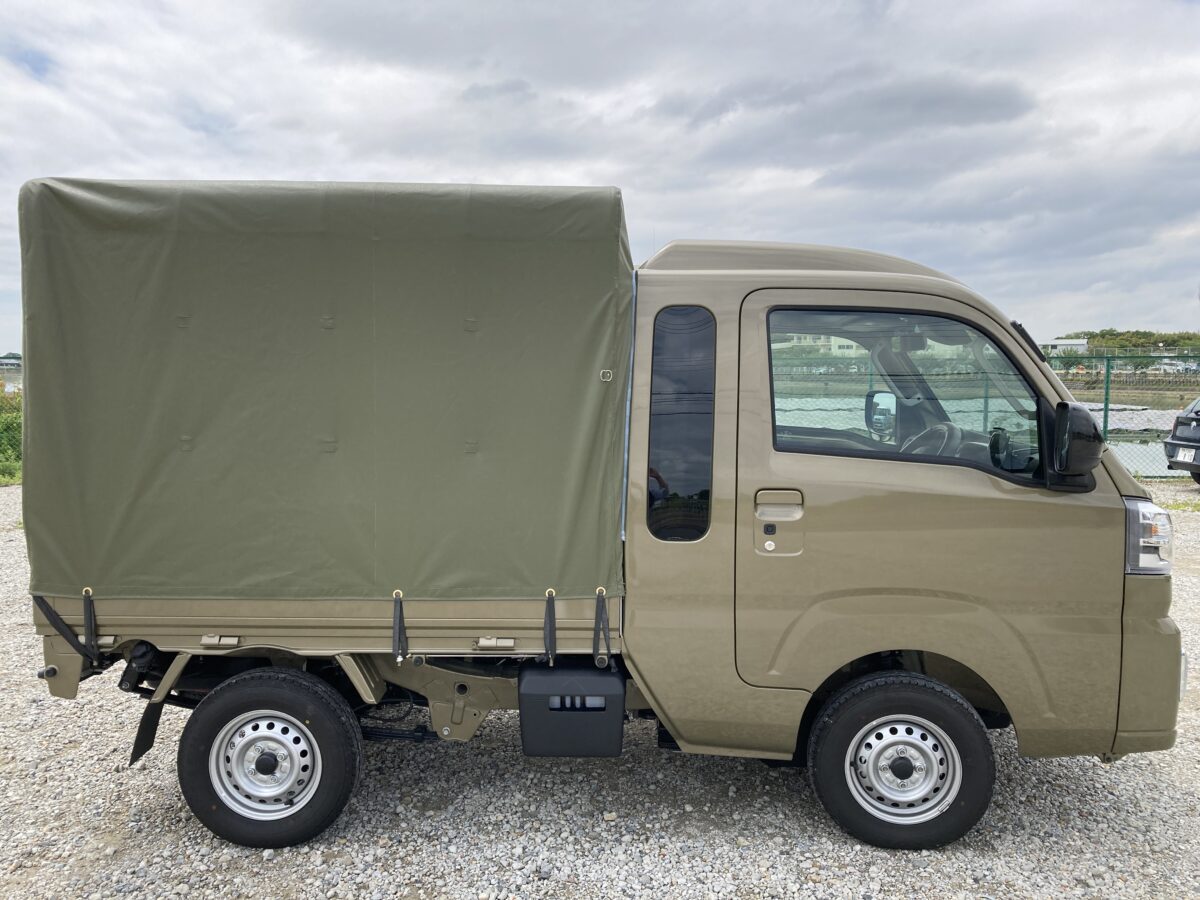 【10/18(金)まで出品】ハイドランジア アキレギア 10/18(金)まで出品】ハイドランジア アキレギア 10/18(金)まで出品